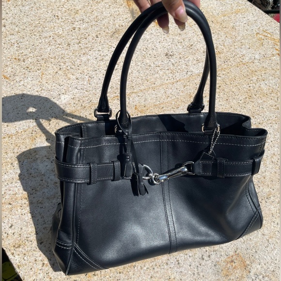 Coach Hampton Large Black Leather Belted Satchel minimalist dark academia EUC - Picture 1 of 13